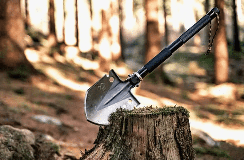 Best Camping Shovel: TOP 10 Folding Camp Shovel [2021 Updated]